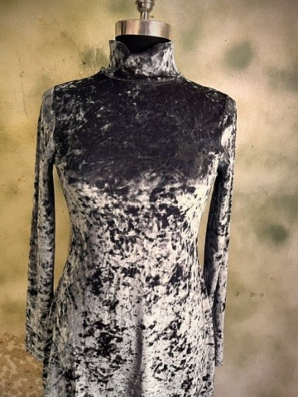 Kimchi Blue Icy Turquoise Crushed Velvet Turtleneck Mini Dress Medium